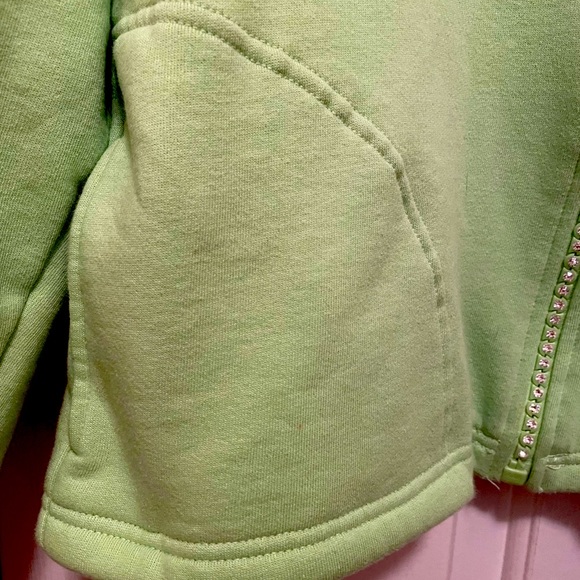 Isaac’s Designs size M full-zip front sweatshirt in bright green w/some bling - Picture 6 of 11